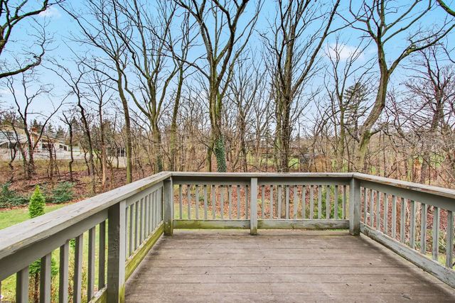 186 Wexford Road, Valparaiso, IN 46385