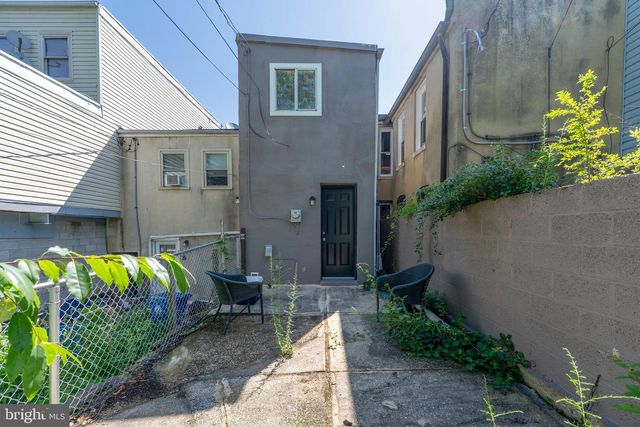 408 CHESTER ST N, Baltimore, MD 21231