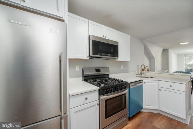 408 CHESTER ST N, Baltimore, MD 21231