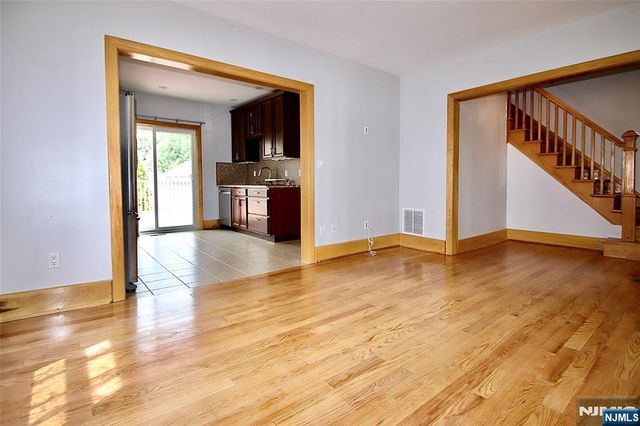 24-09 Rosalie, Fair Lawn, NJ 07410