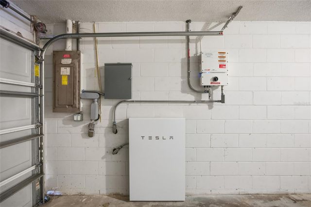 5903 BIRCHWOOD DRIVE, Tampa, FL 33625