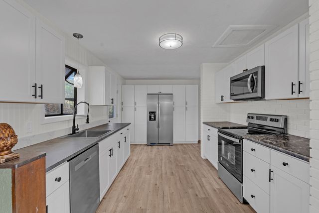 160 Monticello Cir, Cookeville, TN 38506