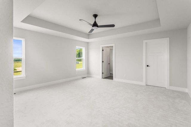 W208N6659 Sweet Clover DRIVE, Menomonee Falls, WI 53051