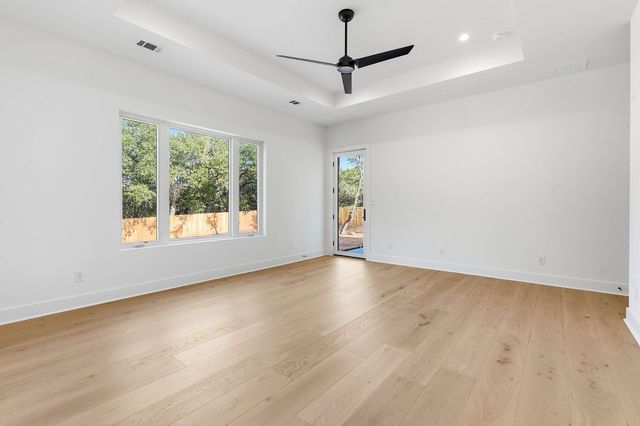 15 Champion CIR, Wimberley, TX 78676