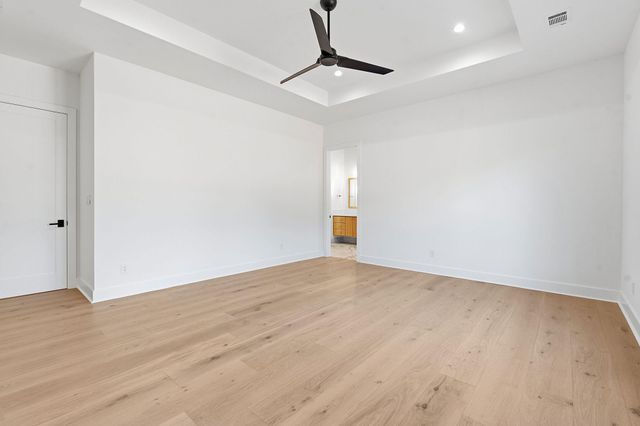 15 Champion CIR, Wimberley, TX 78676