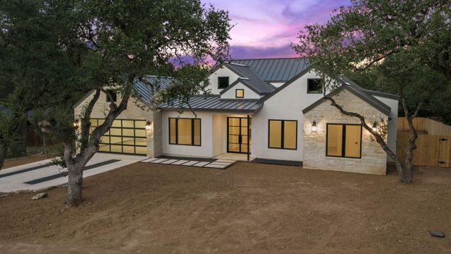 15 Champion CIR, Wimberley, TX 78676