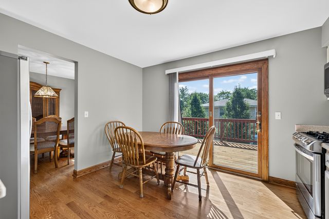 713 N Elm Circle, Itasca, IL 60143