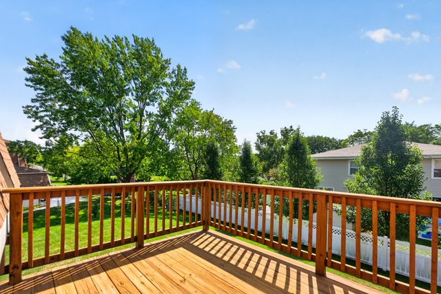 713 N Elm Circle, Itasca, IL 60143