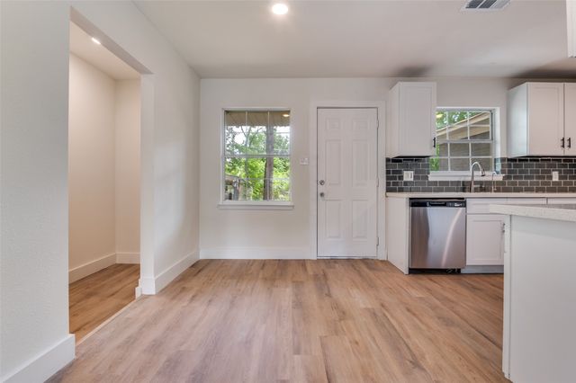 1625 Proctor Drive, Grand Prairie, TX 75051