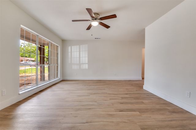 1625 Proctor Drive, Grand Prairie, TX 75051