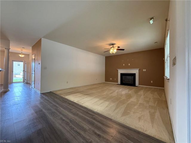 513 Corlew CT, Chesapeake, VA 23320