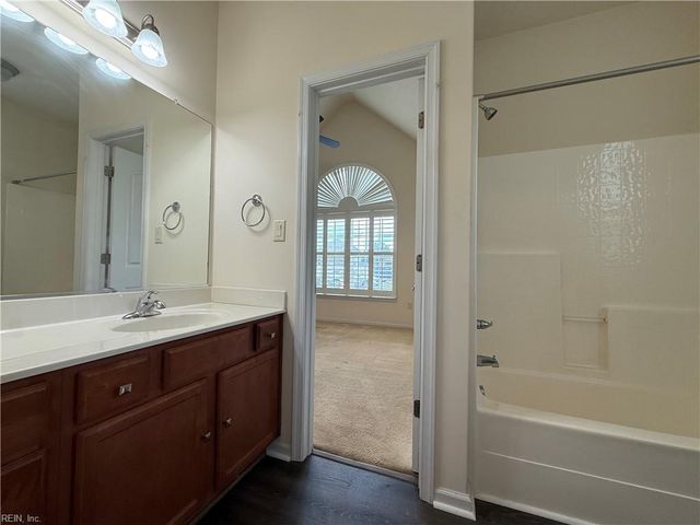 513 Corlew CT, Chesapeake, VA 23320