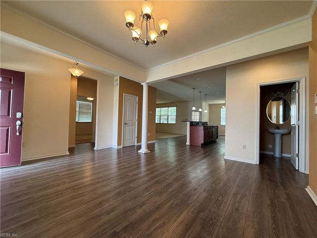 513 Corlew CT, Chesapeake, VA 23320