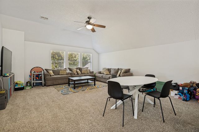 230 Longhorn Trail, Grand Prairie, TX 75052