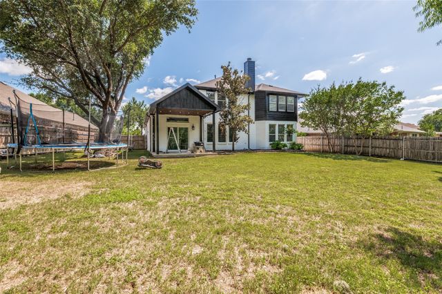 230 Longhorn Trail, Grand Prairie, TX 75052