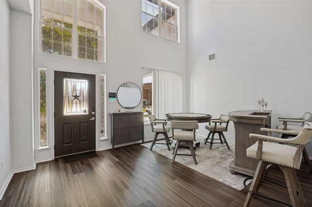 230 Longhorn Trail, Grand Prairie, TX 75052