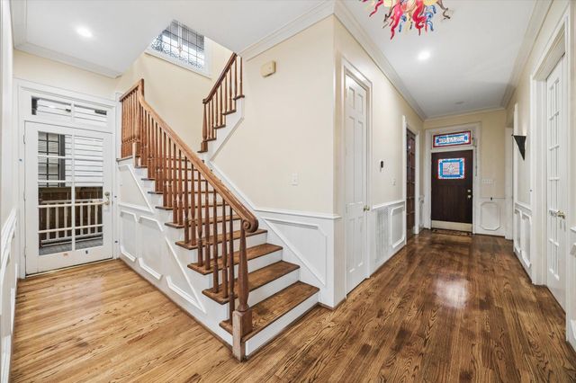 2018 Columbia Street, Houston, TX 77008