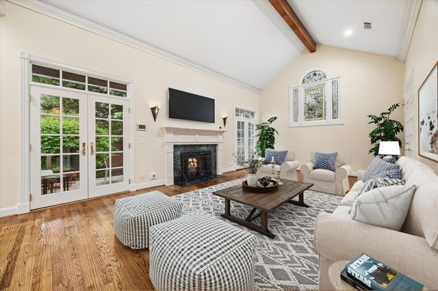 2018 Columbia Street, Houston, TX 77008