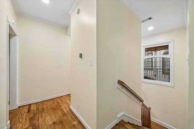 2018 Columbia Street, Houston, TX 77008