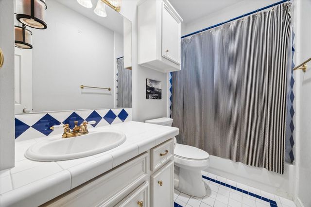 2018 Columbia Street, Houston, TX 77008