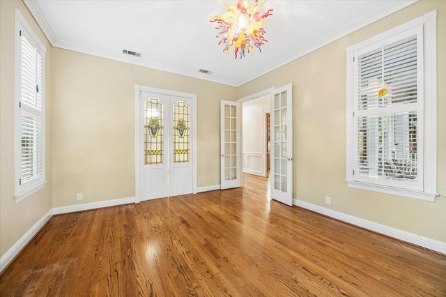 2018 Columbia Street, Houston, TX 77008