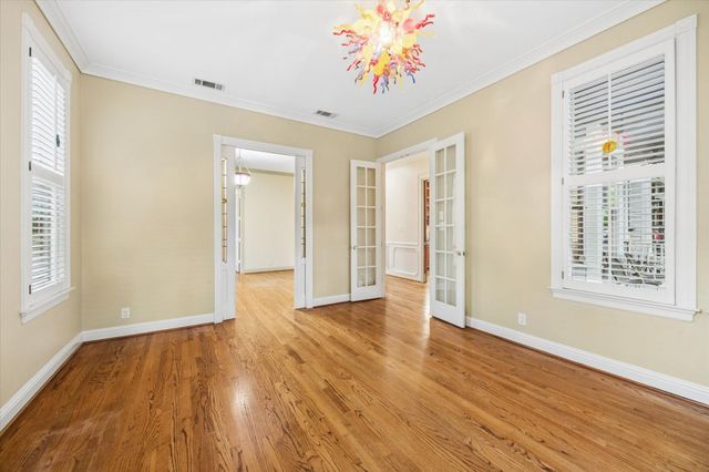 2018 Columbia Street, Houston, TX 77008