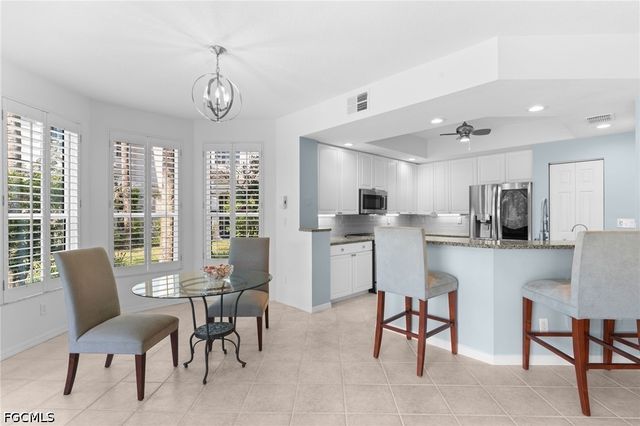 24371 Sandpiper Isle WAY 302, Bonita Springs, FL 34134