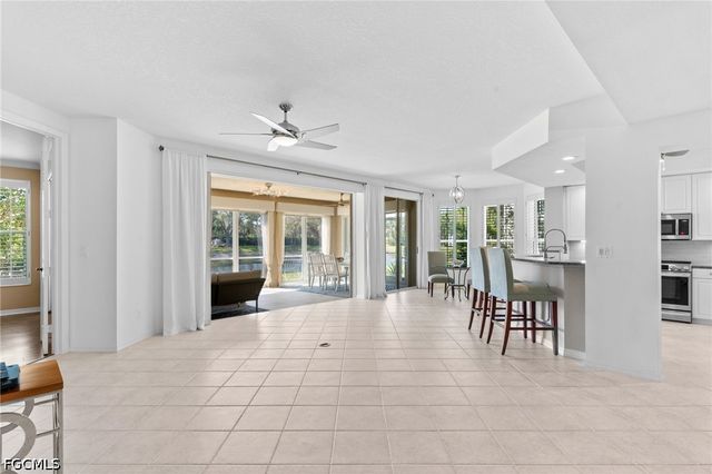 24371 Sandpiper Isle WAY 302, Bonita Springs, FL 34134