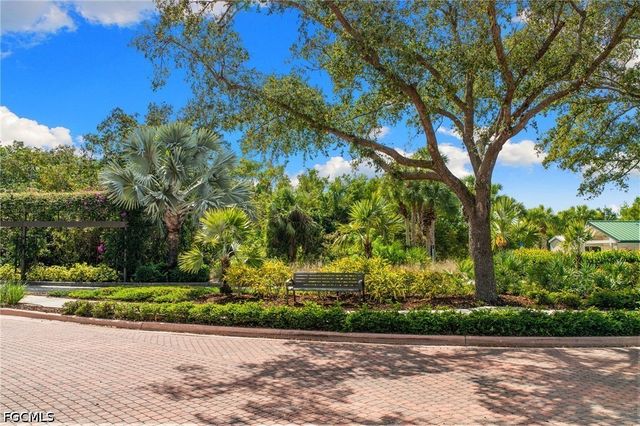 24371 Sandpiper Isle WAY 302, Bonita Springs, FL 34134