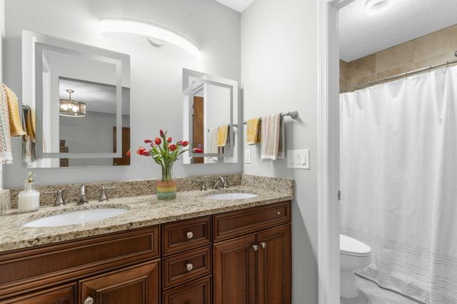 1527 Kentwood Circle, Charleston, SC 29412
