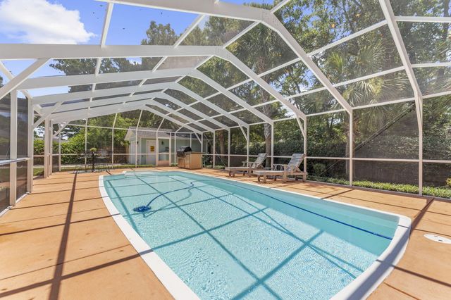 1527 Kentwood Circle, Charleston, SC 29412