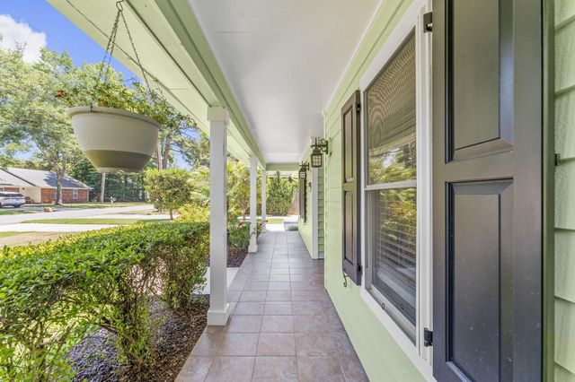 1527 Kentwood Circle, Charleston, SC 29412