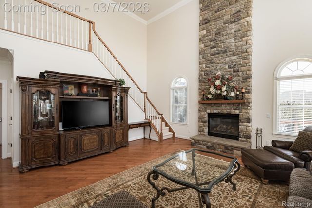 3763 Red Maple Court, Oakland Charter Township, MI 48363