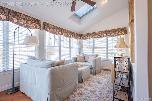 3763 Red Maple Court, Oakland Charter Township, MI 48363