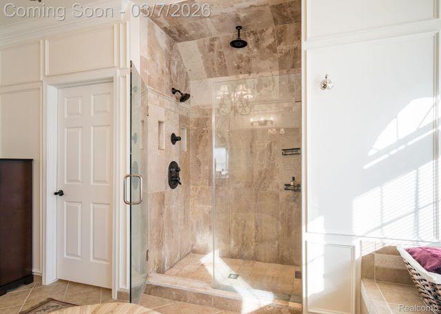 3763 Red Maple Court, Oakland Charter Township, MI 48363