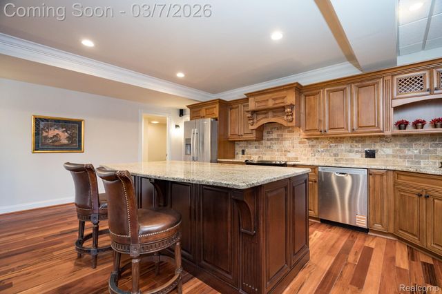 3763 Red Maple Court, Oakland Charter Township, MI 48363