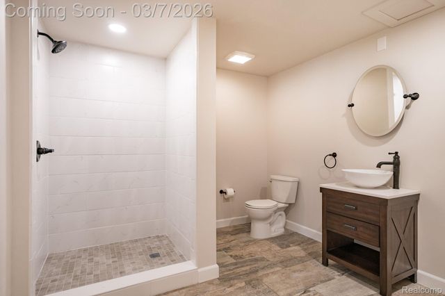 3763 Red Maple Court, Oakland Charter Township, MI 48363