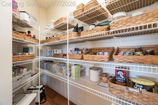 3763 Red Maple Court, Oakland Charter Township, MI 48363