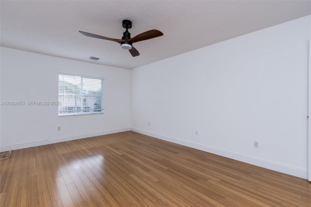 1540 N Trafalgar Circle, Hollywood, FL 33020