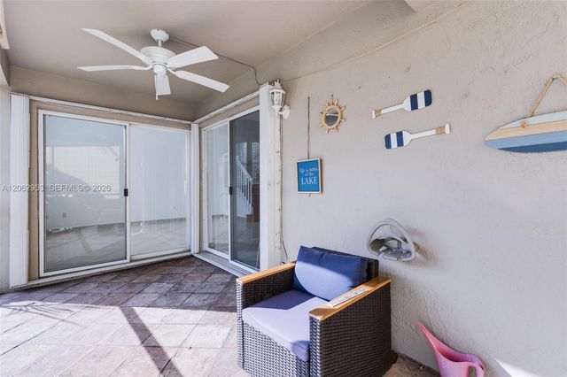 1540 N Trafalgar Circle, Hollywood, FL 33020