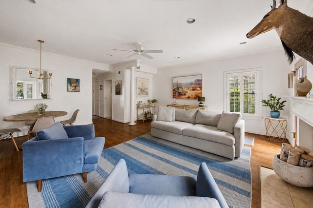1006 Augusta Drive 123, Houston, TX 77057