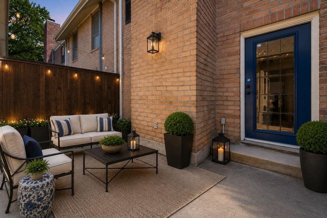 1006 Augusta Drive 123, Houston, TX 77057