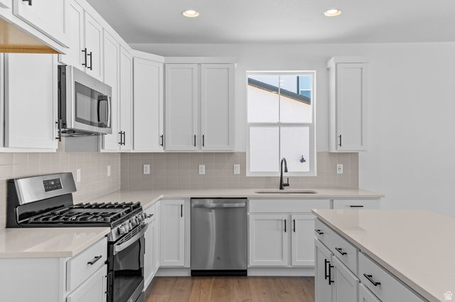 3016 W 2650 N, Clinton, UT 84015