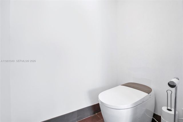 1040 Biscayne Blvd 3306, Miami, FL 33132