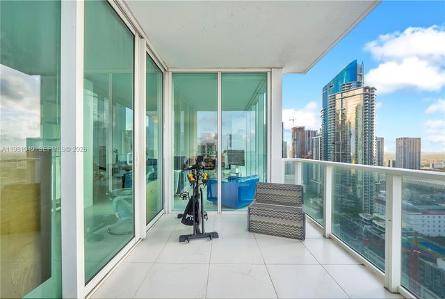 1040 Biscayne Blvd 3306, Miami, FL 33132