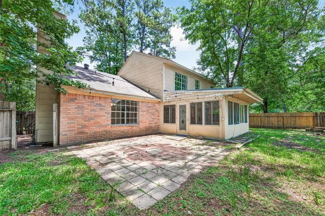 42 Rockridge Drive, The Woodlands, TX 77381