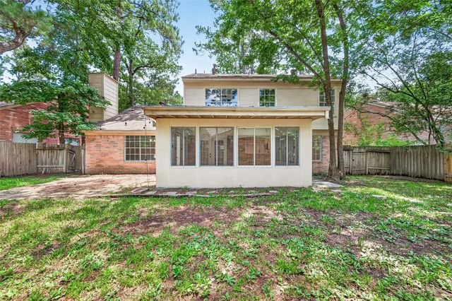 42 Rockridge Drive, The Woodlands, TX 77381