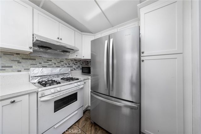 861 S Mountain, Ontario, CA 91762