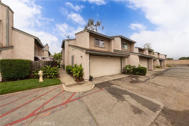 861 S Mountain, Ontario, CA 91762