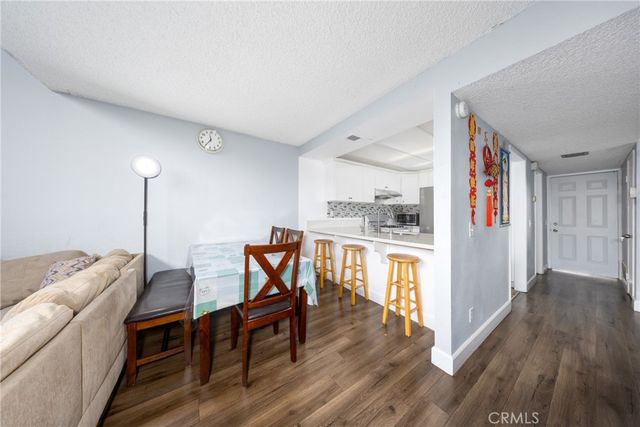 861 S Mountain, Ontario, CA 91762